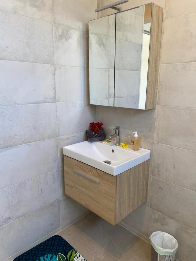 Manaeva L6 Apartment Faaa Екстериор снимка